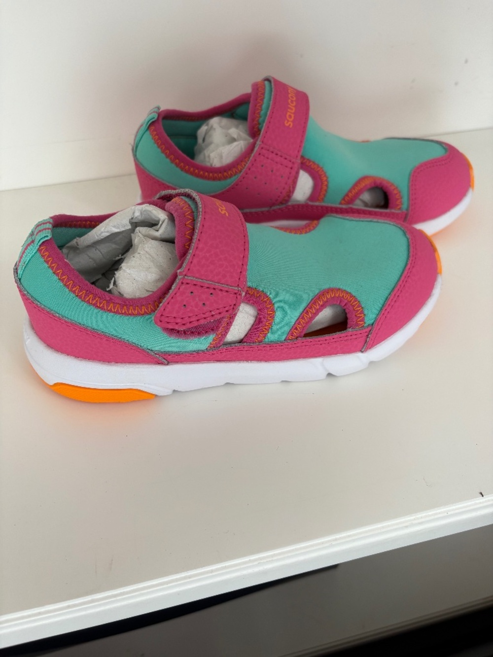 Saucony Quicksplash JR Pink Blue Slip on Watershoe sneaker sz 12 New in Box!
